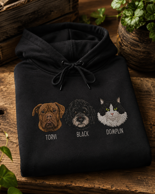 Hoodie Personalizado · 3 Retratos de Mascota Bordados